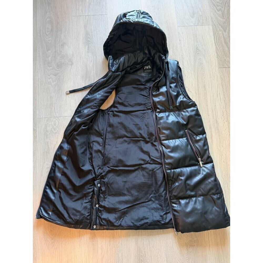 Black Long Puffer Vest - Size XS - Picture 2 of 5